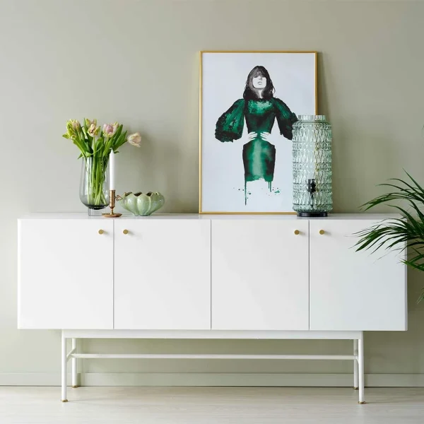 4-türiges Sideboard Mit Bodenfreiheit – Avidlo 3